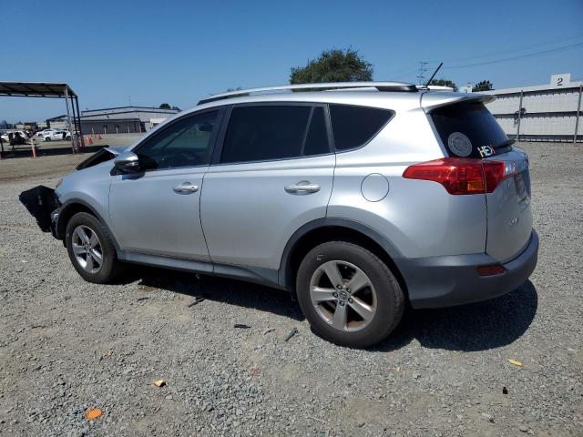 Photo 2 from auction – 2015 TOYOTA RAV4 XLE with VIN 2T3WFREV4FW188317