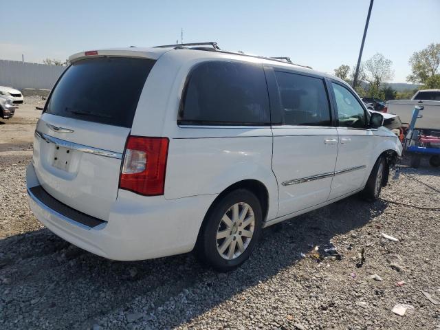 Photo 3 from auction – 2016 CHRYSLER TOWN & COU with VIN 2C4RC1BG2GR290269