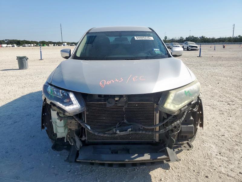 Photo 5 from auction – 2017 NISSAN ROGUE S with VIN 5N1AT2MT7HC863136
