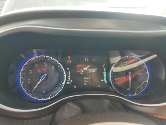 Photo 9 from auction – 2017 CHRYSLER PACIFICA T with VIN 2C4RC1EG5HR763949