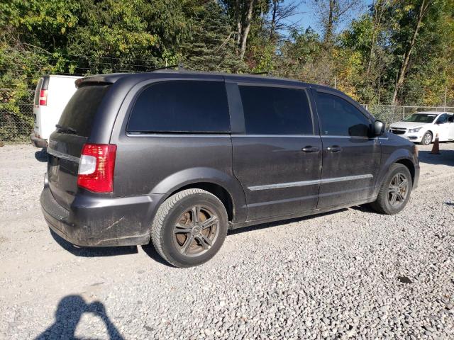 Photo 3 from auction – 2016 CHRYSLER TOWN & COU with VIN 2C4RC1BG6GR212965