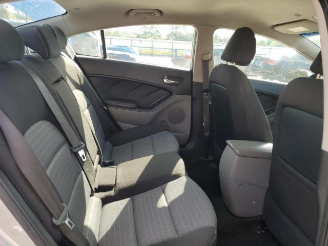 Photo 10 from auction – 2014 KIA FORTE LX with VIN KNAFX4A66E5061859