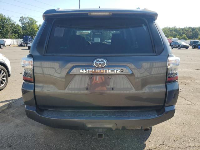 Photo 6 from auction – 2015 TOYOTA 4RUNNER with VIN JTEBU5JR9F5203807