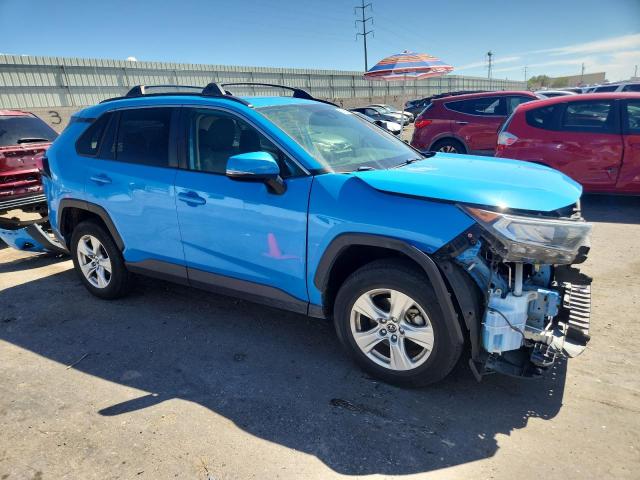 Photo 4 from auction – 2019 TOYOTA RAV4 XLE with VIN JTMP1RFV5KD016855