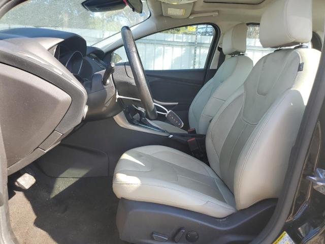 Photo 7 from auction – 2017 FORD FOCUS TITANIUM with VIN 1FADP3J28HL338762