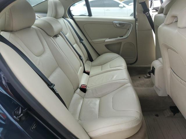 Photo 10 from auction – 2011 VOLVO S60 T6 with VIN YV1902FH1B2017178