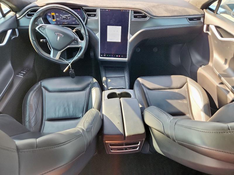 Photo 8 from auction – 2015 TESLA MODEL S 85 with VIN 5YJSA1E22FF117238