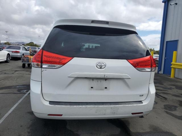 Photo 6 from auction – 2011 TOYOTA SIENNA LE with VIN 5TDKK3DC4BS127651