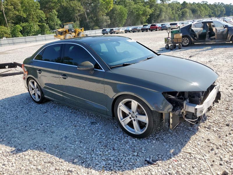 Photo 4 from auction – 2017 AUDI S3 PREMIUM with VIN WAUB1GFF3H1014584