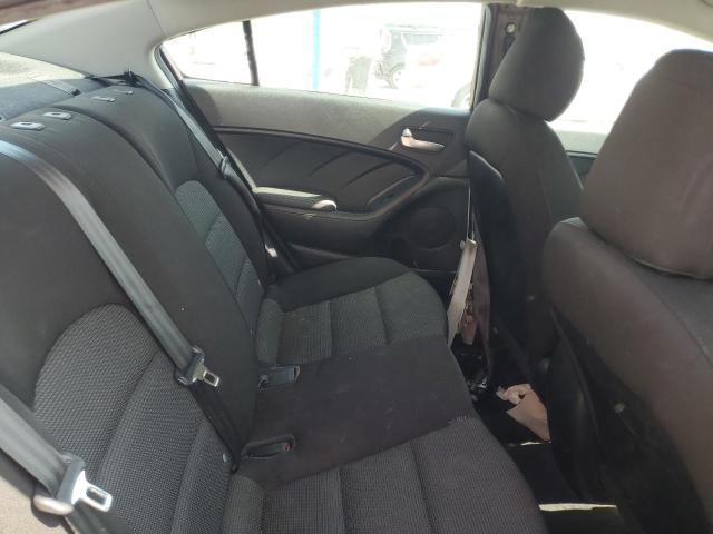 Photo 10 from auction – 2017 KIA FORTE LX with VIN 3KPFK4A73HE083143