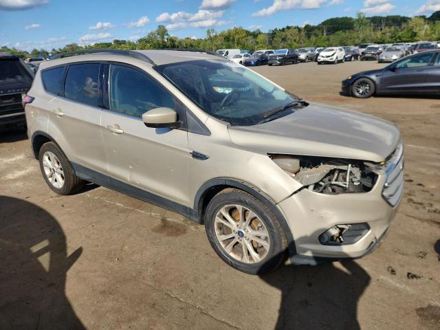 Photo 4 from auction – 2018 FORD ESCAPE SE with VIN 1FMCU0GD1JUA74589