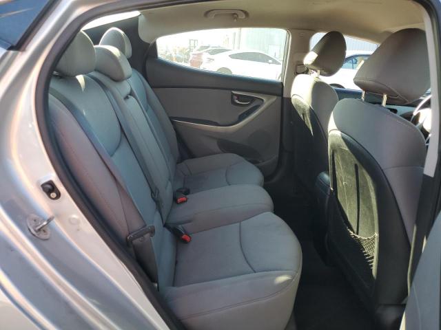Photo 10 from auction – 2012 HYUNDAI ELANTRA GL with VIN 5NPDH4AE0CH067457