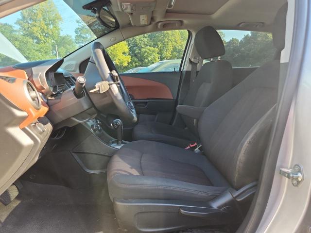 Photo 7 from auction – 2015 CHEVROLET SONIC LT with VIN 1G1JC6SB0F4151833
