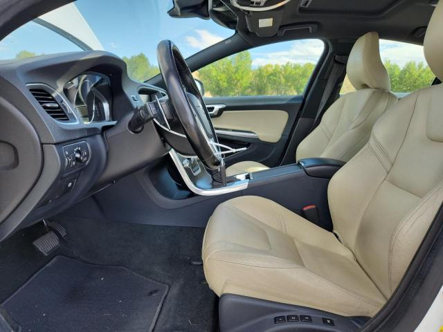 Photo 7 from auction – 2016 VOLVO S60 PREMIE with VIN YV149MFK5G2400376