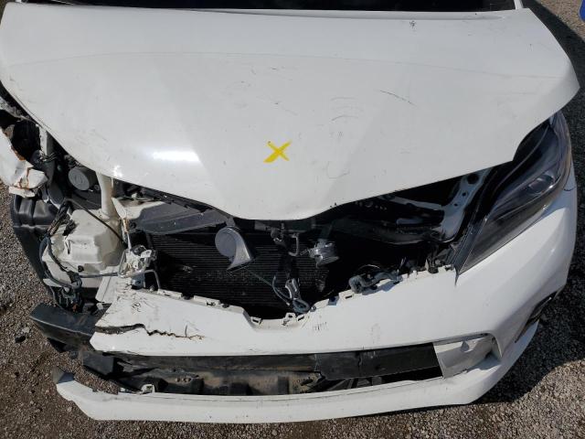 Photo 12 from auction – 2018 TOYOTA SIENNA SE with VIN 5TDXZ3DCXJS949564