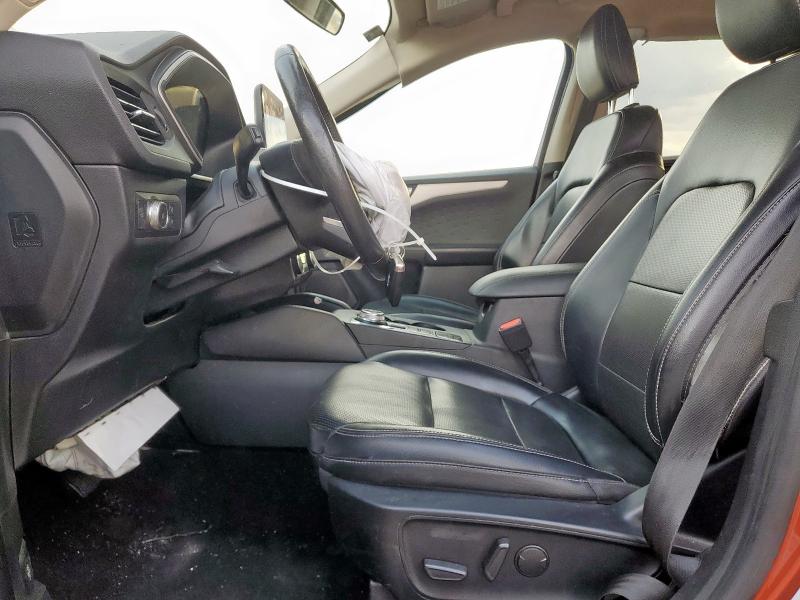 Photo 7 from auction – 2020 FORD ESCAPE SEL with VIN 1FMCU0H60LUA81312