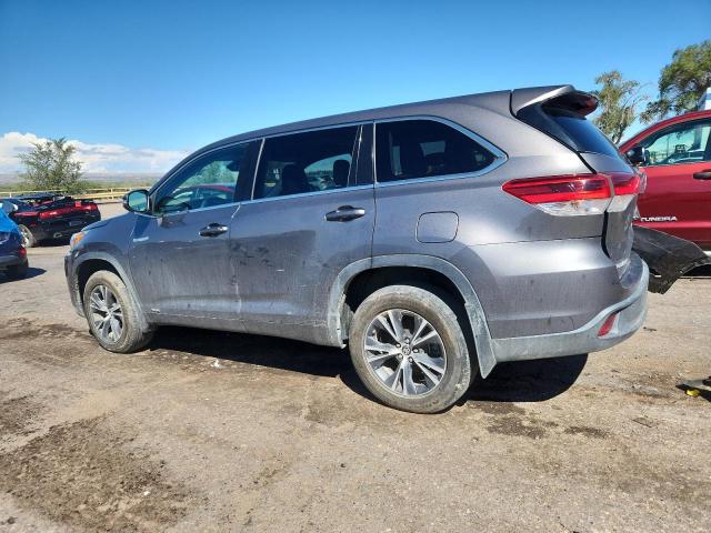 Photo 2 from auction – 2018 TOYOTA HIGHLANDER with VIN 5TDBGRFH1JS038776