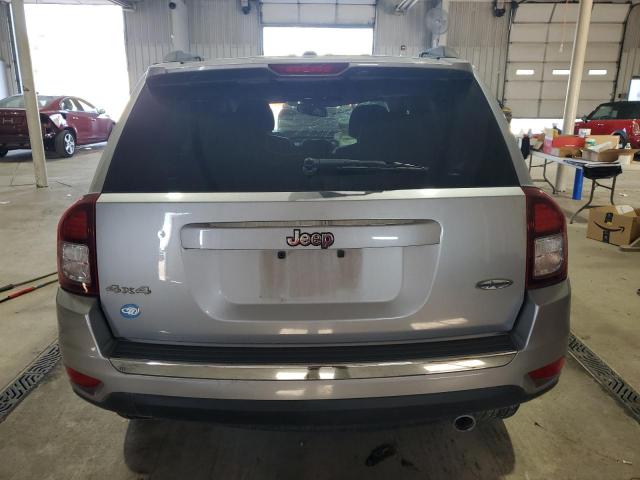 Photo 6 from auction – 2017 JEEP COMPASS LA with VIN 1C4NJDEB1HD170165