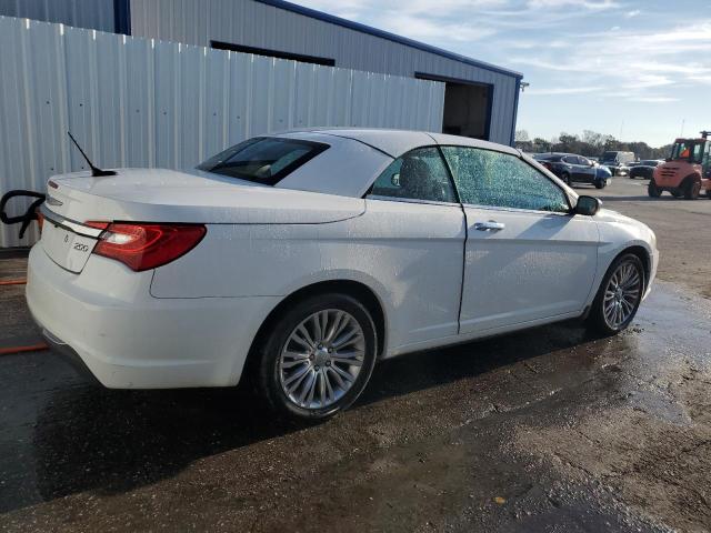 Photo 3 from auction – 2013 CHRYSLER 200 LIMITE with VIN 1C3BCBFG1DN545699