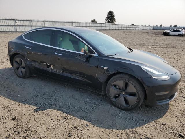 Photo 4 from auction – 2018 TESLA MODEL 3 with VIN 5YJ3E1EB4JF111734