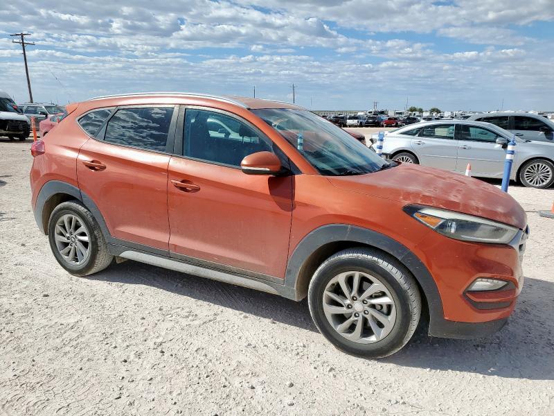 Photo 4 from auction – 2017 HYUNDAI TUCSON LIM with VIN KM8J33A42HU431356