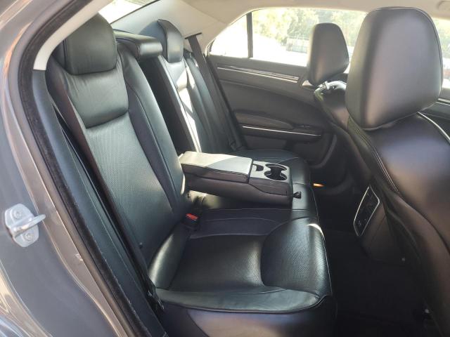 Photo 10 from auction – 2018 CHRYSLER 300 LIMITED with VIN 2C3CCAKG0JH117969