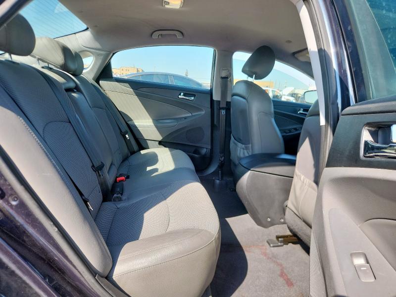 Photo 10 from auction – 2013 HYUNDAI SONATA with VIN 5NPEC4ACXDH560565