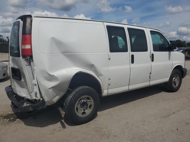 Photo 3 from auction – 2014 CHEVROLET EXPRESS G2500 with VIN 1GCWGFCA3E1211918
