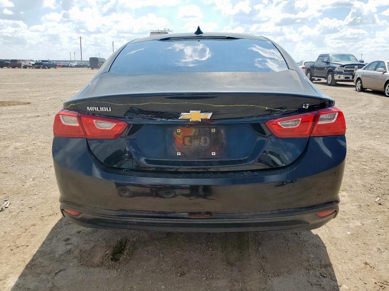 Photo 6 from auction – 2018 CHEVROLET MALIBU LT with VIN 1G1ZD5ST8JF122189