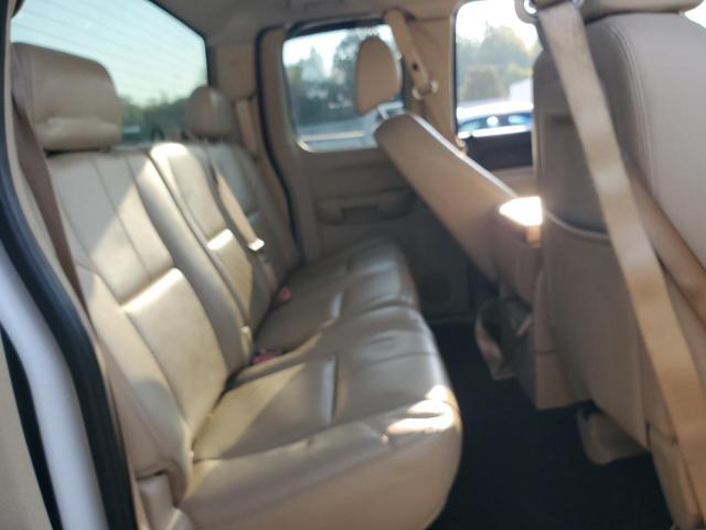 Photo 10 from auction – 2007 CHEVROLET SILVERADO with VIN 1GCEK19007Z620815