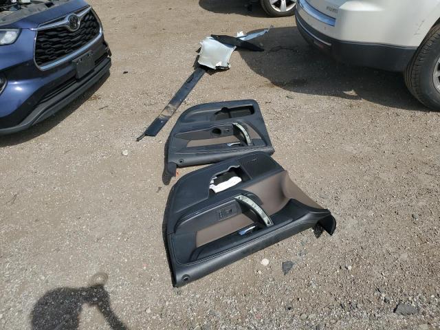 Photo 13 from auction – 2015 GMC ACADIA SLT with VIN 1GKKVRKD6FJ246038