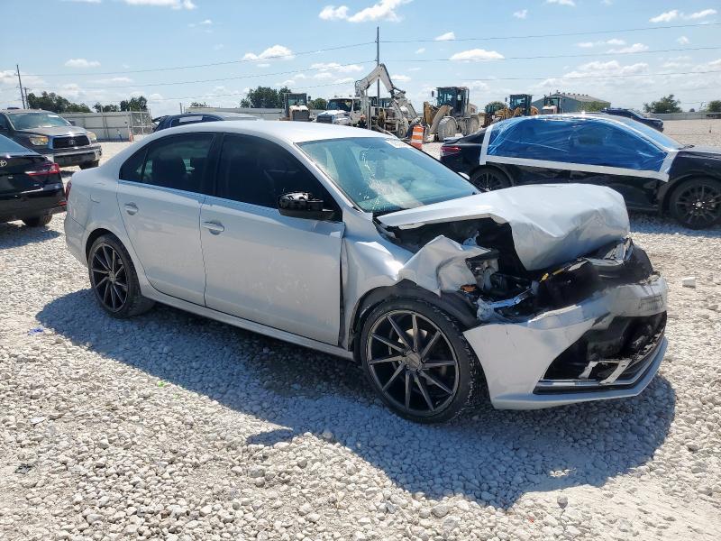 Photo 4 from auction – 2017 VOLKSWAGEN JETTA S with VIN 3VW167AJ6HM242767