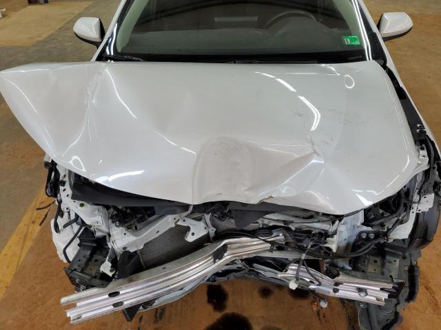 Photo 11 from auction – 2022 TOYOTA COROLLA LE with VIN JTDEPMAE2N3004236