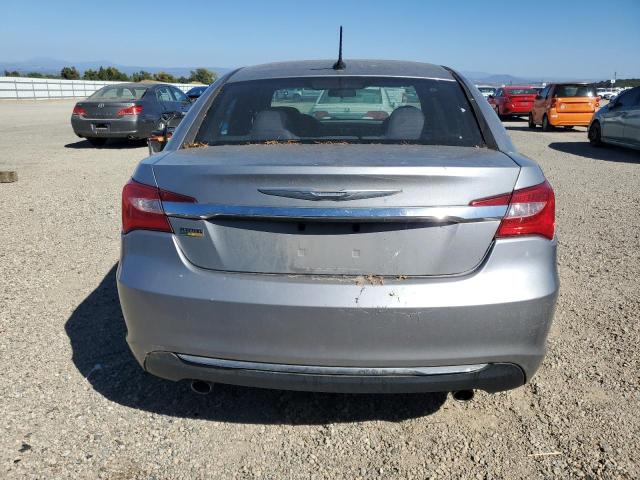 Photo 6 from auction – 2014 CHRYSLER 200 TOURIN with VIN 1C3CCBBG0EN145046