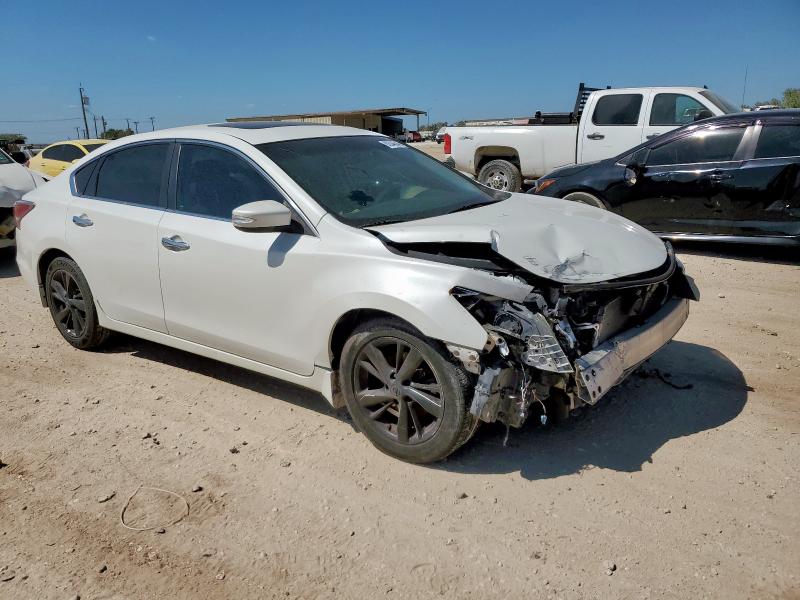 Photo 4 from auction – 2015 NISSAN ALTIMA 2.5 with VIN 1N4AL3AP8FN872713