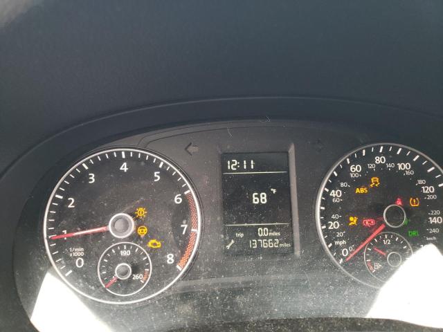 Photo 9 from auction – 2015 VOLKSWAGEN PASSAT S with VIN 1VWAT7A39FC004775