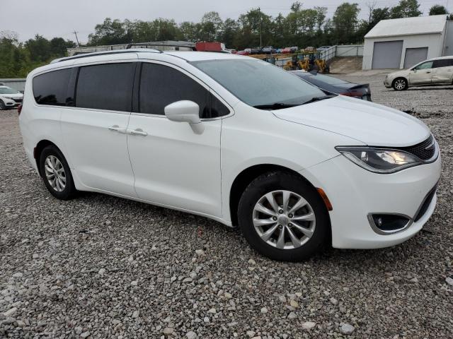 Photo 4 from auction – 2018 CHRYSLER PACIFICA T with VIN 2C4RC1BG5JR246225