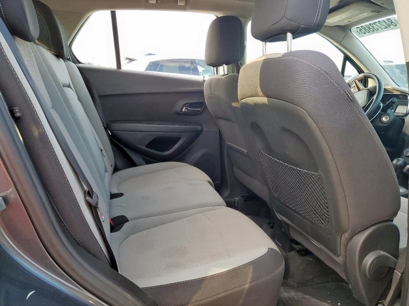 Photo 11 from auction – 2016 CHEVROLET TRAX LS with VIN 3GNCJKSB1GL119555