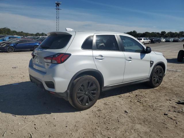 Photo 3 from auction – 2024 MITSUBISHI OUTLANDER with VIN JA4ARUAU3RU024764