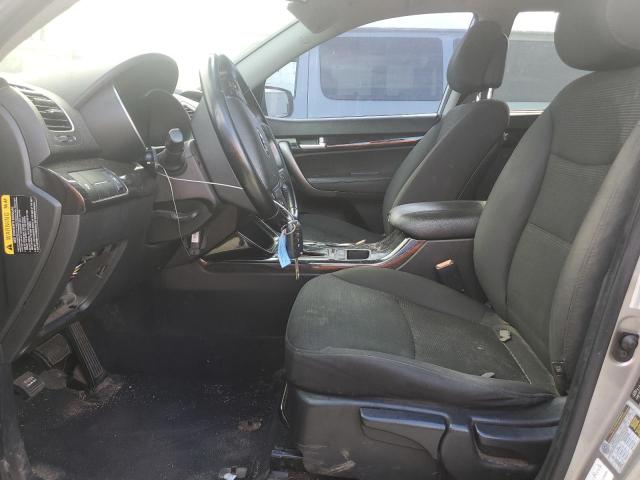 Photo 7 from auction – 2015 KIA SORENTO LX with VIN 5XYKT4A67FG551328
