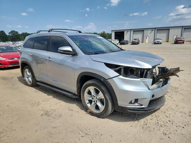 Photo 4 from auction – 2015 TOYOTA HIGHLANDER with VIN 5TDYKRFH9FS060959