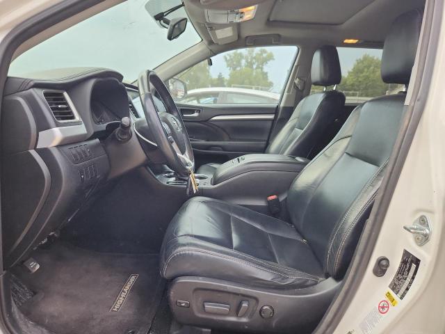 Photo 7 from auction – 2016 TOYOTA HIGHLANDER XLE with VIN 5TDJKRFH3GS319562