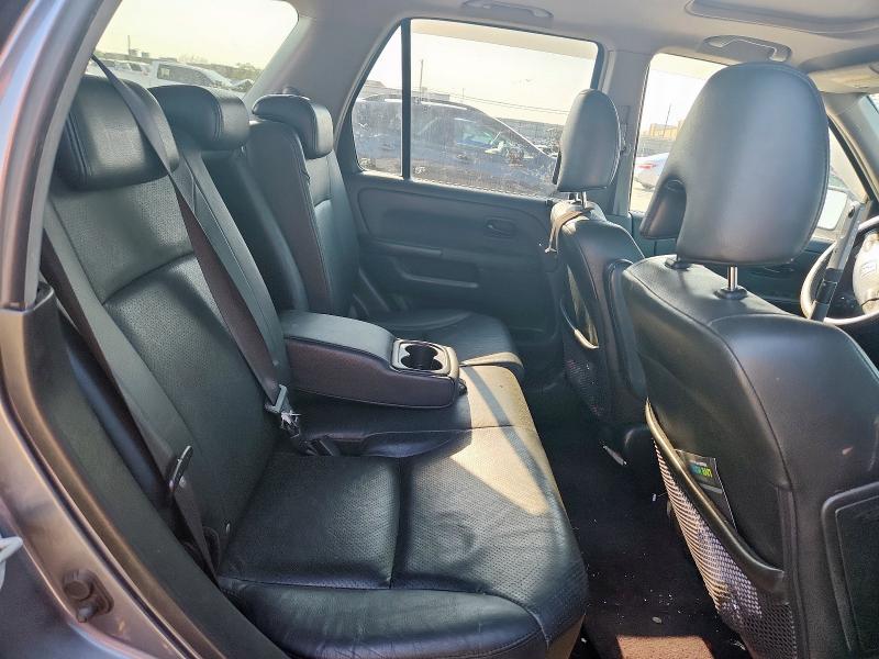 Photo 11 from auction – 2005 HONDA CR-V SE with VIN JHLRD78995C021428