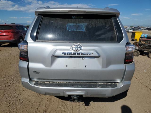 Photo 6 from auction – 2018 TOYOTA 4RUNNER SR with VIN JTEBU5JRXJ5513652