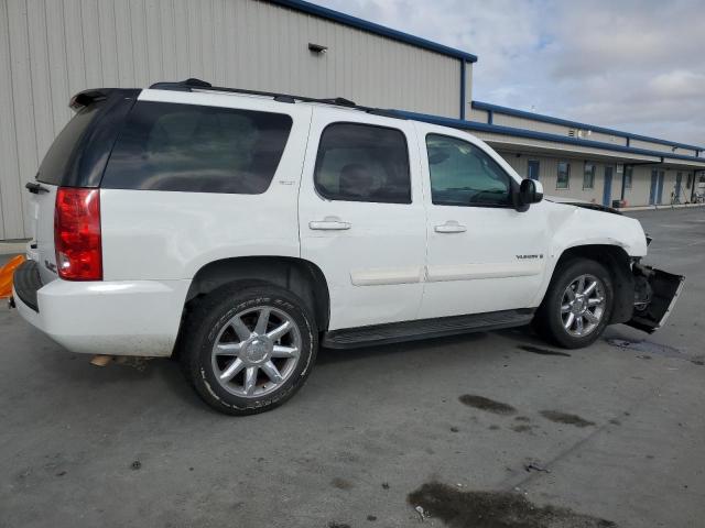 Photo 3 from auction – 2008 GMC YUKON with VIN 1GKFC13J08J217683