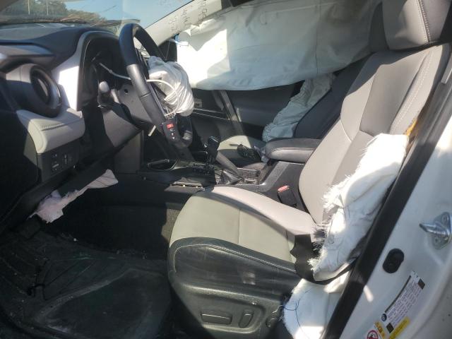 Photo 7 from auction – 2018 TOYOTA RAV4 LIMIT with VIN JTMYFREV2JJ748951