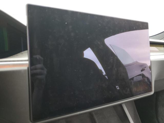 Photo 9 from auction – 2022 TESLA MODEL S with VIN 5YJSA1E6XNF477309