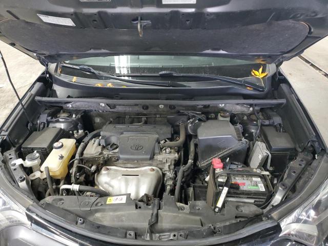 Photo 12 from auction – 2018 TOYOTA RAV4 LE with VIN JTMBFREV5JJ192169