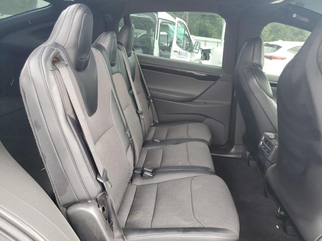 Photo 11 from auction – 2018 TESLA MODEL X with VIN 5YJXCDE28JF114144