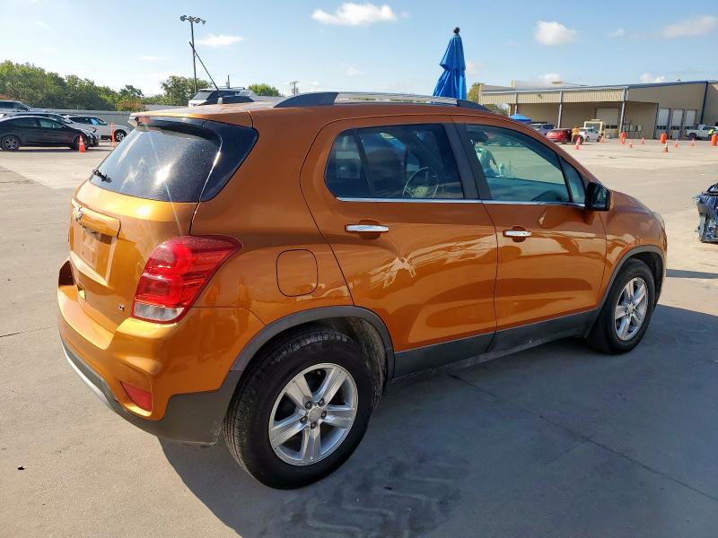 Photo 3 from auction – 2017 CHEVROLET TRAX 1LT with VIN 3GNCJLSBXHL157079